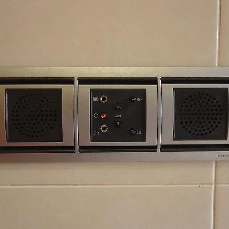 Golden - Luxurious *